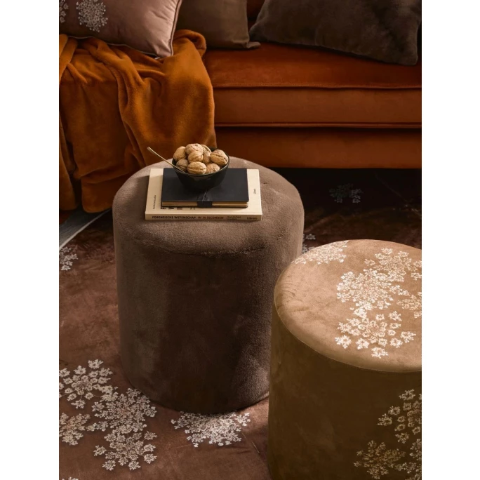 ESSENZA HOME Essenza Furry Hocker - Ø 40 - Höhe 43 Cm - Chocolate 5 ESSENZA HOME Essenza Furry Hocker - Ø 40 - Höhe 43 Cm - Chocolate – Bild 3