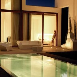 Vondom FAZ Lounge Sessel - 120x100x70 Cm - Eis + RGB LED + Akku -Qeeboo shop unnamed file 263