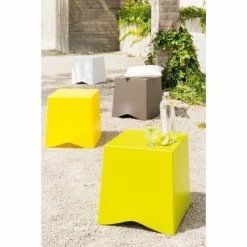 Koziol BRIQ Hocker - L: 428 Mm, B: 406 Mm, H: 416 Mm - Solid Weiß -Qeeboo shop unnamed file 599