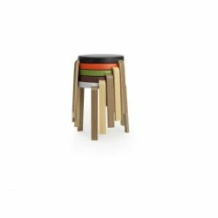 Normann Copenhagen Tap Stool Hocker Walnut - H 43 X Ø 35 Cm - Aubergine -Qeeboo shop unnamed file 675